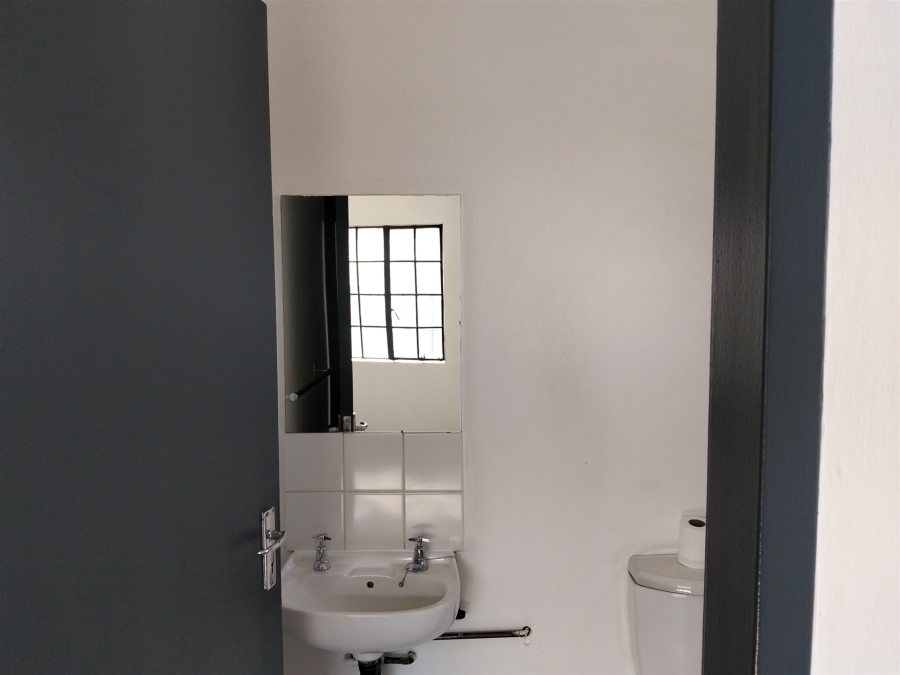 To Let Commercial Property for Rent in Kya Sands Gauteng