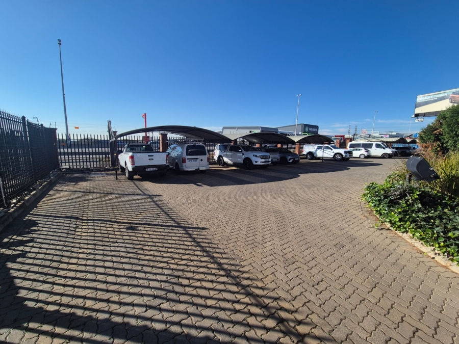 To Let Commercial Property for Rent in Gateway Industrial Park Gauteng