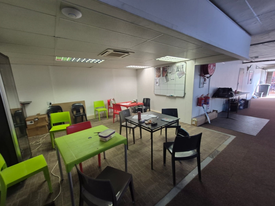 To Let Commercial Property for Rent in Gateway Industrial Park Gauteng