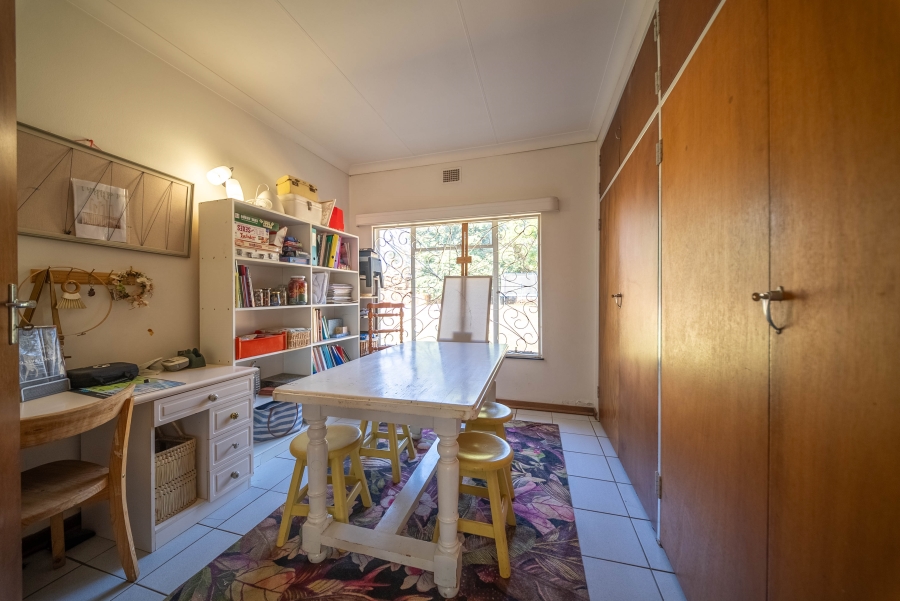 5 Bedroom Property for Sale in Shere Gauteng