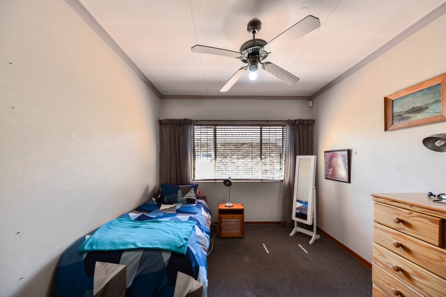4 Bedroom Property for Sale in Garsfontein Gauteng