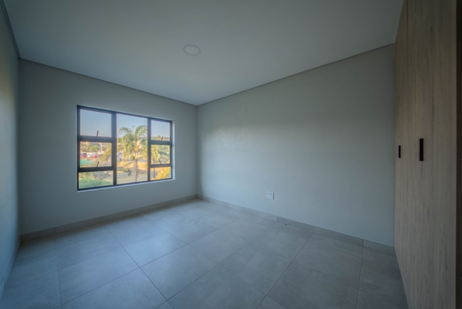 To Let 2 Bedroom Property for Rent in Faerie Glen Gauteng
