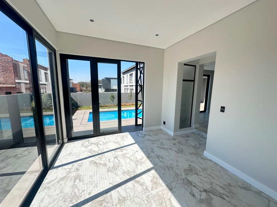 4 Bedroom Property for Sale in Olifantsfontein Gauteng