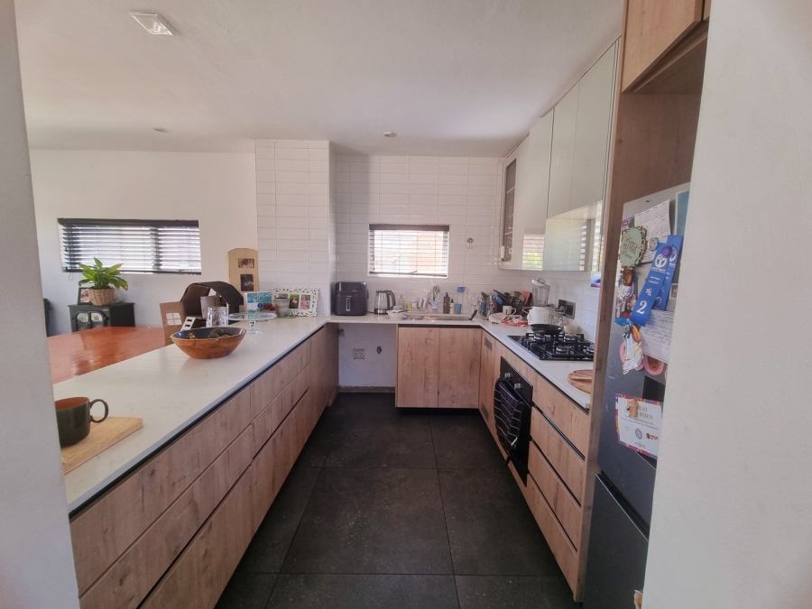 2 Bedroom Property for Sale in Bronberg Gauteng