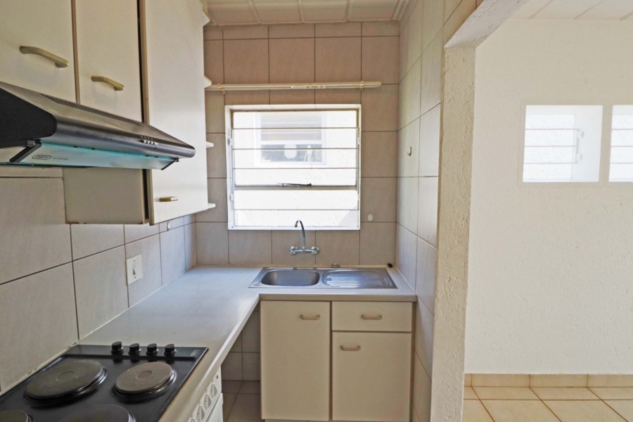 To Let 1 Bedroom Property for Rent in Rivonia Gauteng