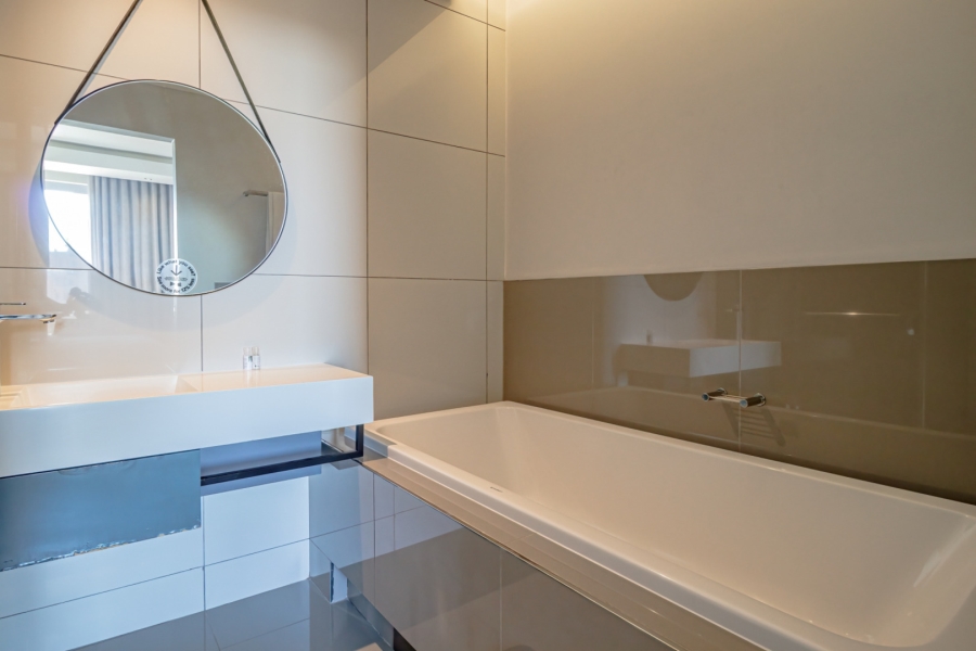 2 Bedroom Property for Sale in Sandown Gauteng