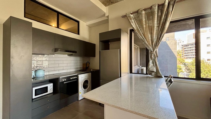 To Let 1 Bedroom Property for Rent in Sandown Gauteng
