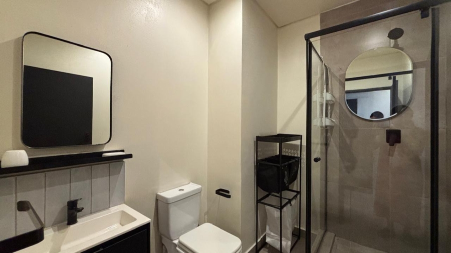 To Let 1 Bedroom Property for Rent in Sandown Gauteng