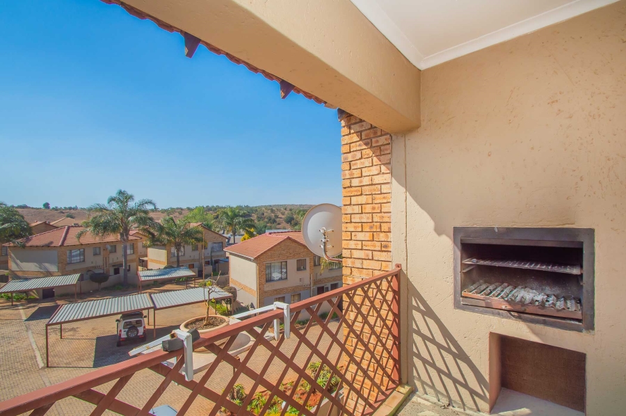 2 Bedroom Property for Sale in Sugar Bush Estate Gauteng