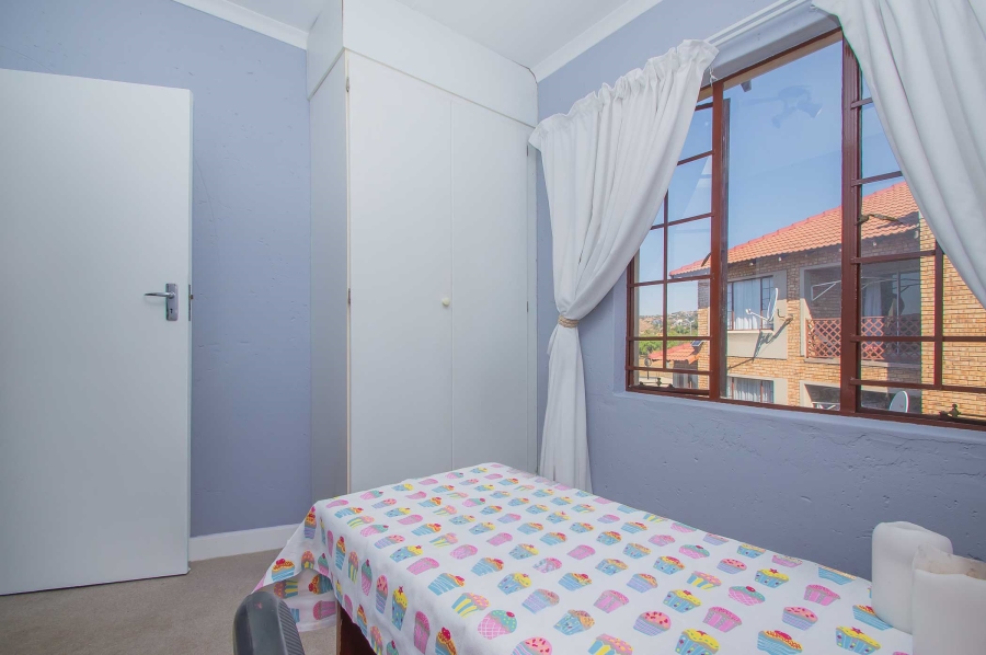 2 Bedroom Property for Sale in Sugar Bush Estate Gauteng