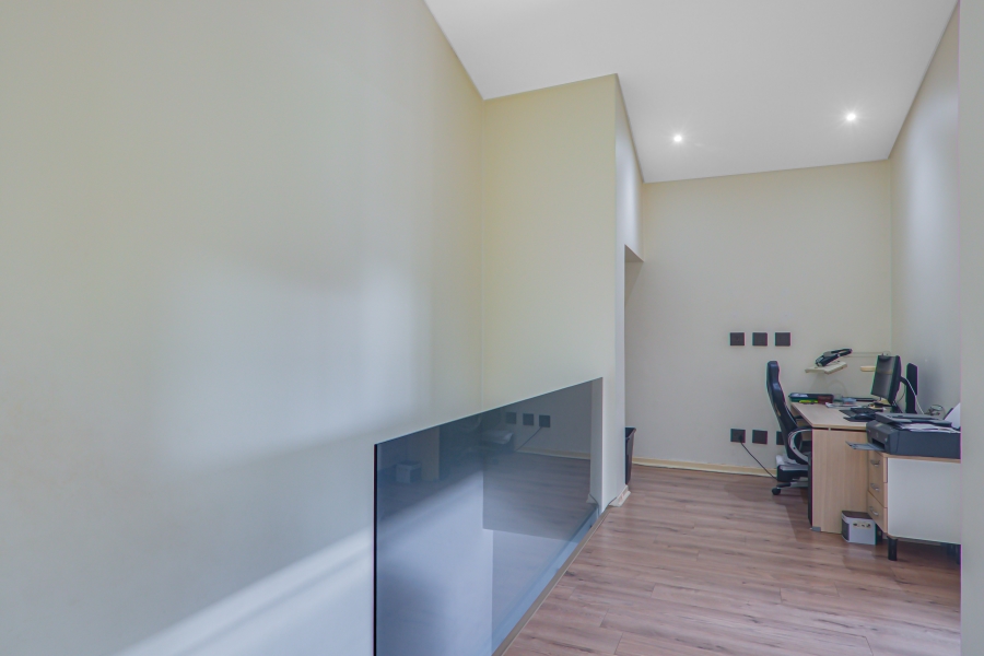 3 Bedroom Property for Sale in Broadacres Gauteng