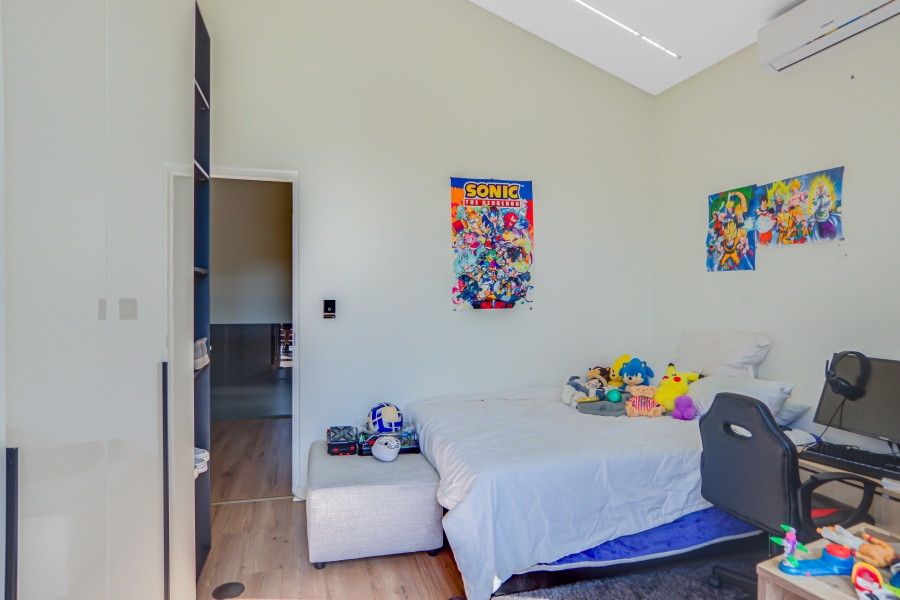 3 Bedroom Property for Sale in Broadacres Gauteng