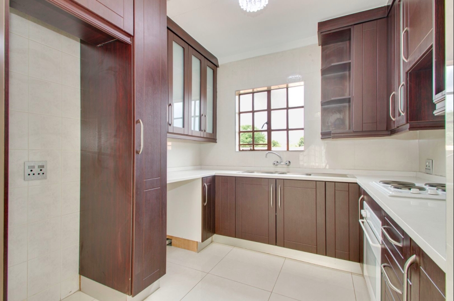 2 Bedroom Property for Sale in Boskruin Gauteng