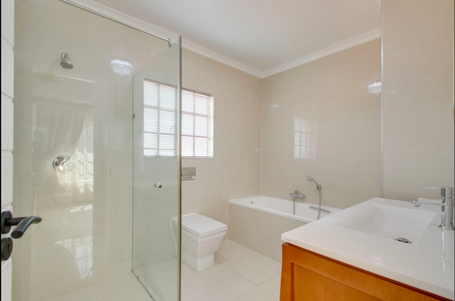 2 Bedroom Property for Sale in Boskruin Gauteng