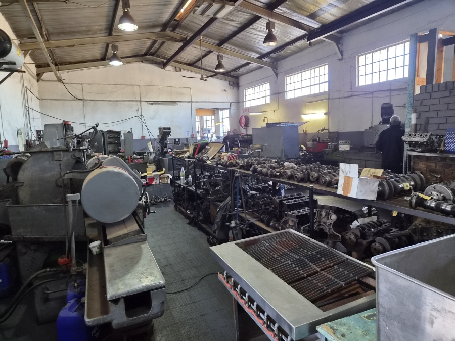 Commercial Property for Sale in Clayville Gauteng