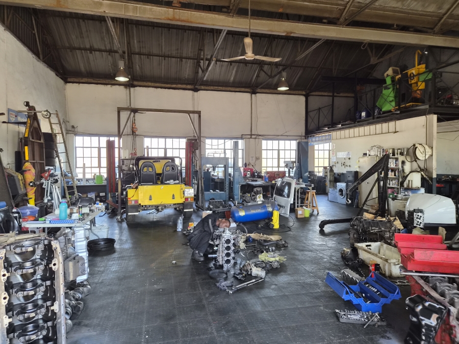 Commercial Property for Sale in Clayville Gauteng