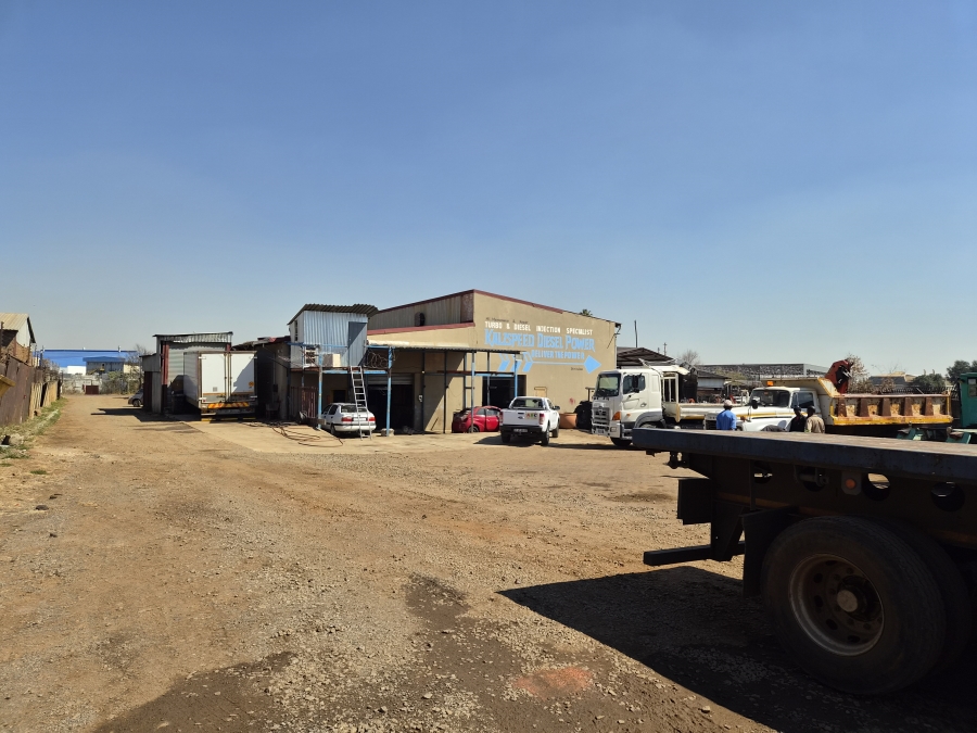 Commercial Property for Sale in Clayville Gauteng