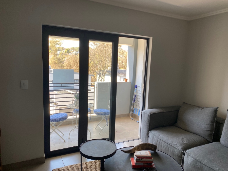 To Let 2 Bedroom Property for Rent in Bryanston Gauteng