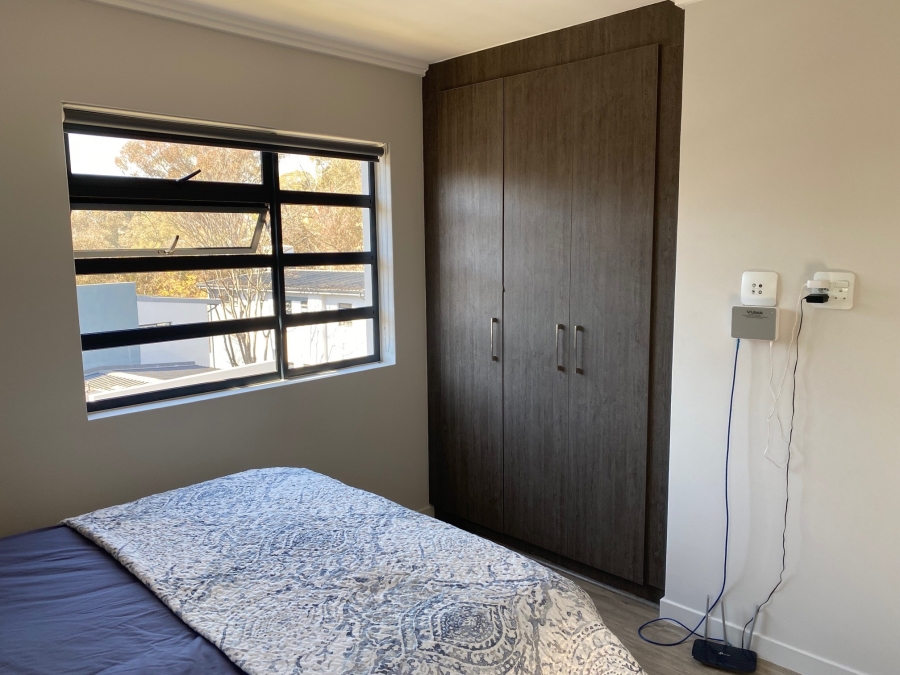 To Let 2 Bedroom Property for Rent in Bryanston Gauteng