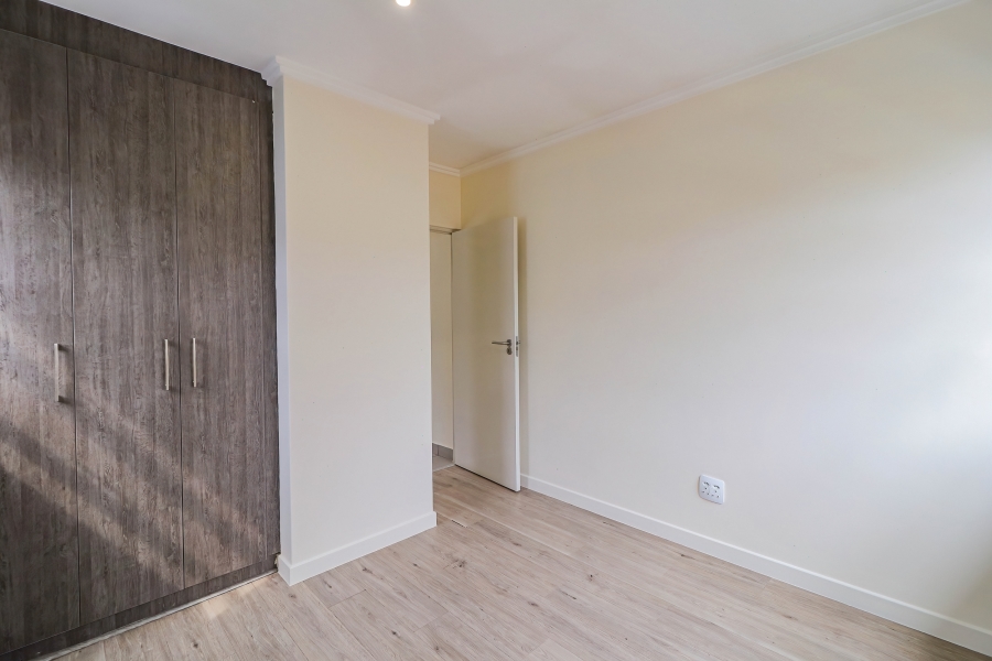 To Let 2 Bedroom Property for Rent in Bryanston Gauteng