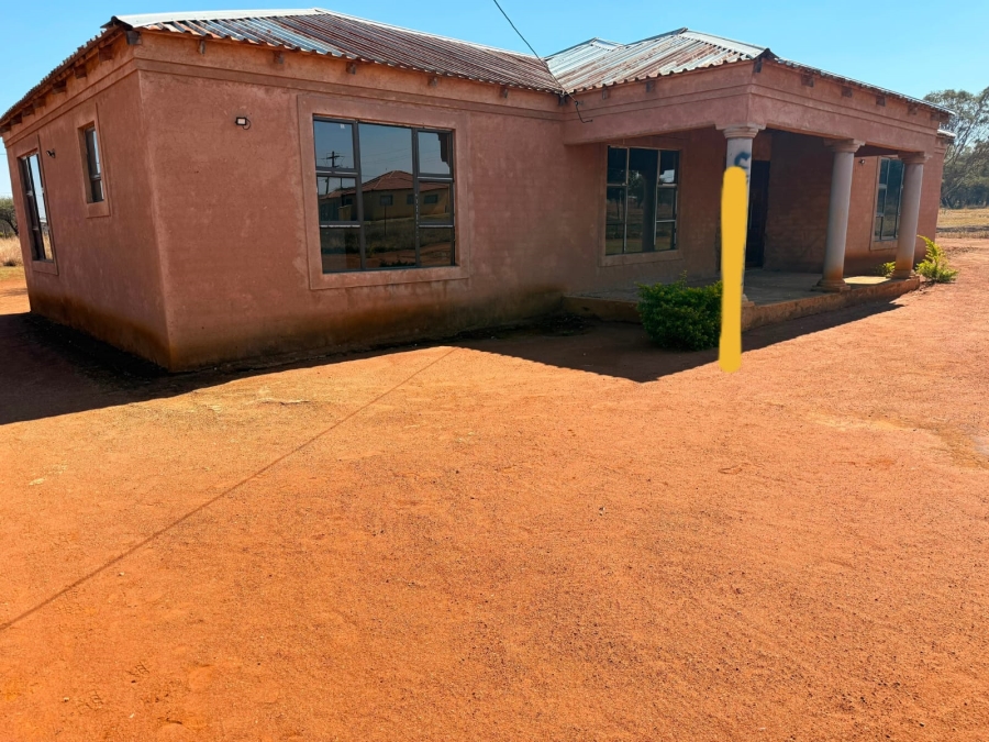 4 Bedroom Property for Sale in Ga-Rankuwa Gauteng