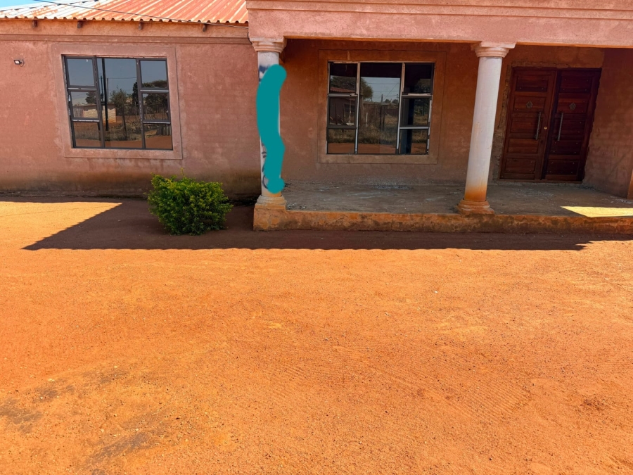 4 Bedroom Property for Sale in Ga-Rankuwa Gauteng