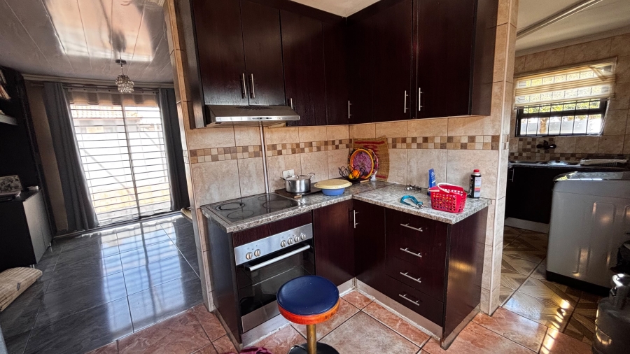 3 Bedroom Property for Sale in Vosloorus Ext 6 Gauteng