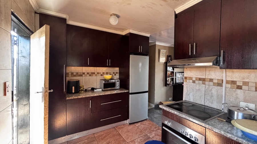 3 Bedroom Property for Sale in Vosloorus Ext 6 Gauteng