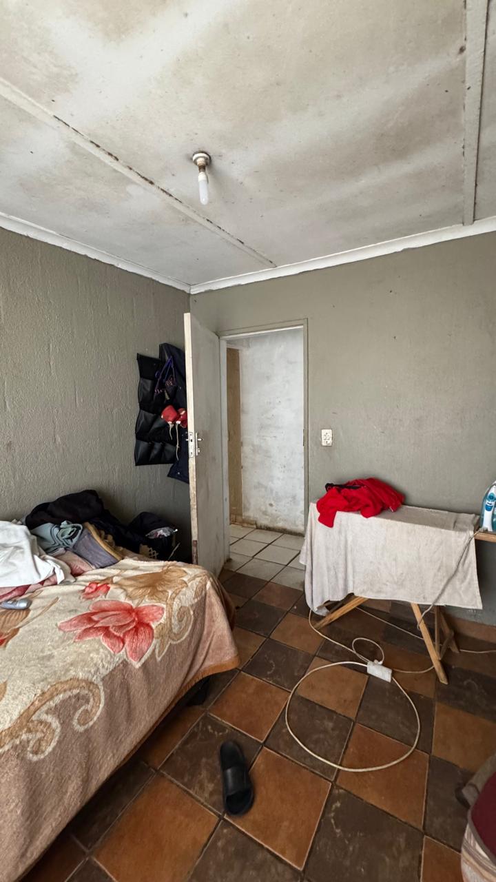 5 Bedroom Property for Sale in Tsakane Ext 5 Gauteng