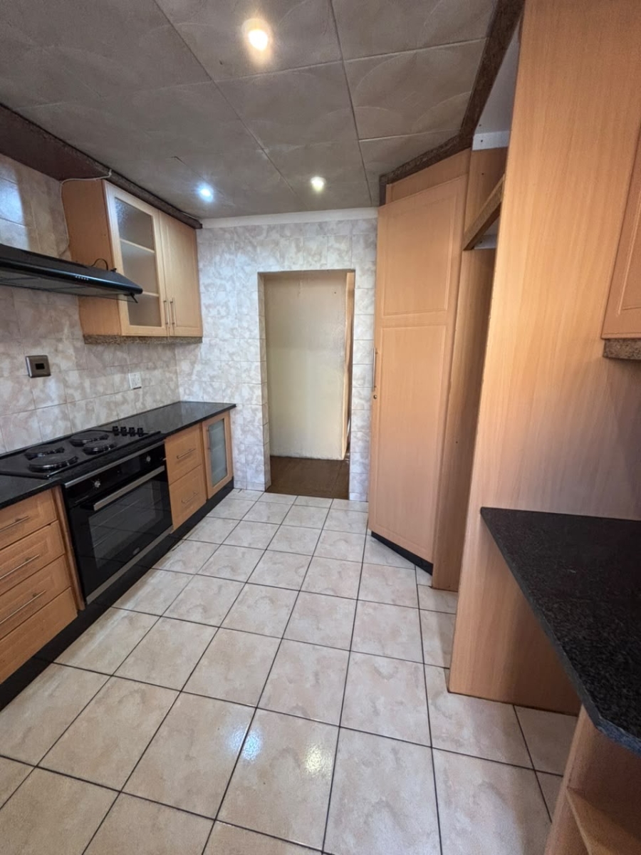 3 Bedroom Property for Sale in Vosloorus Gauteng