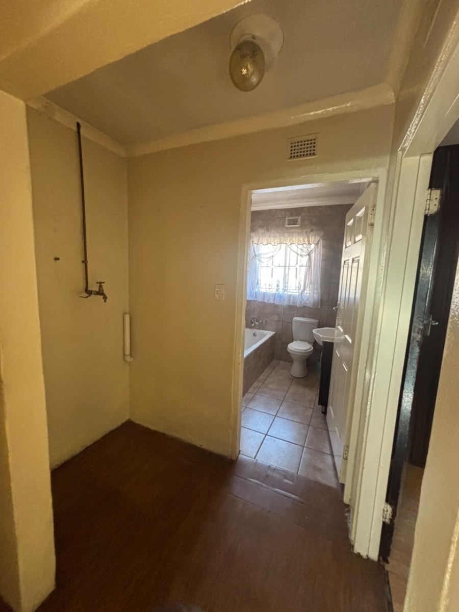 3 Bedroom Property for Sale in Vosloorus Gauteng