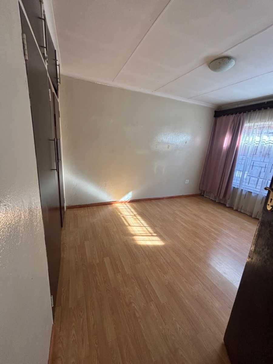 3 Bedroom Property for Sale in Vosloorus Gauteng