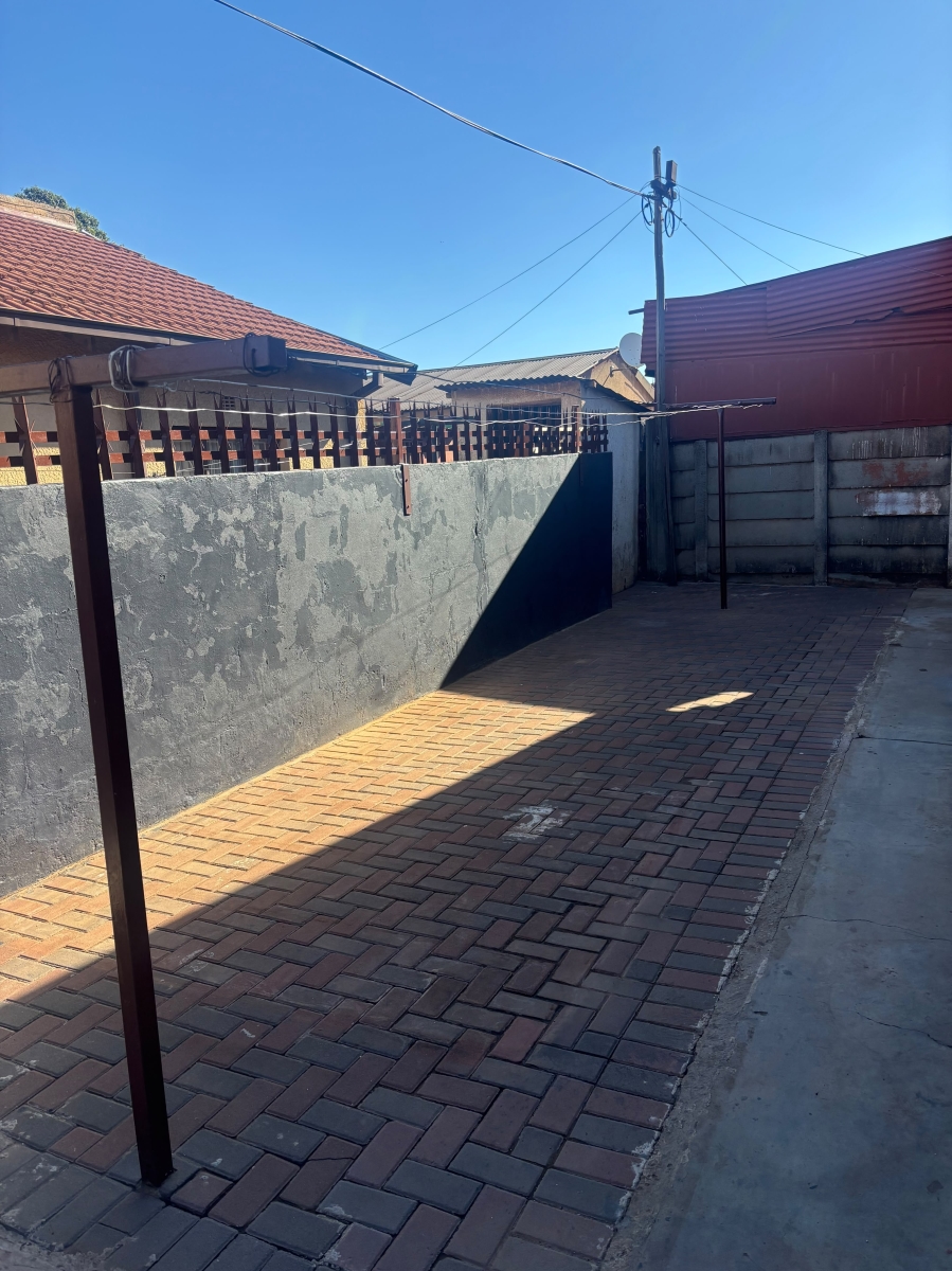 3 Bedroom Property for Sale in Vosloorus Gauteng
