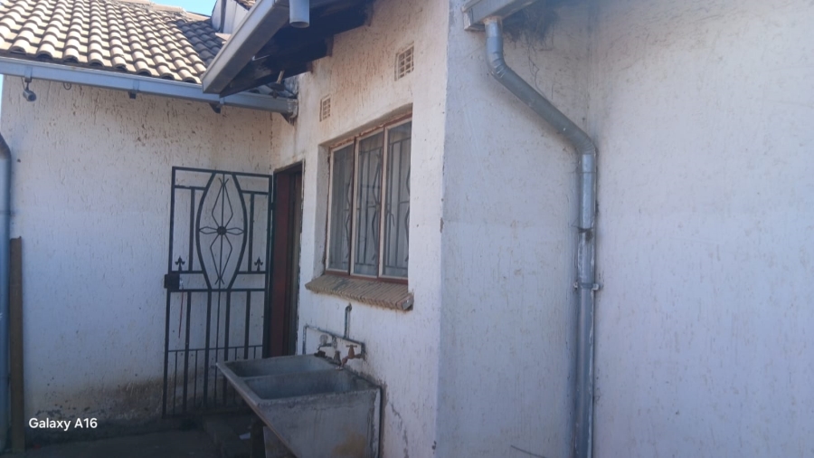 3 Bedroom Property for Sale in Langaville Gauteng