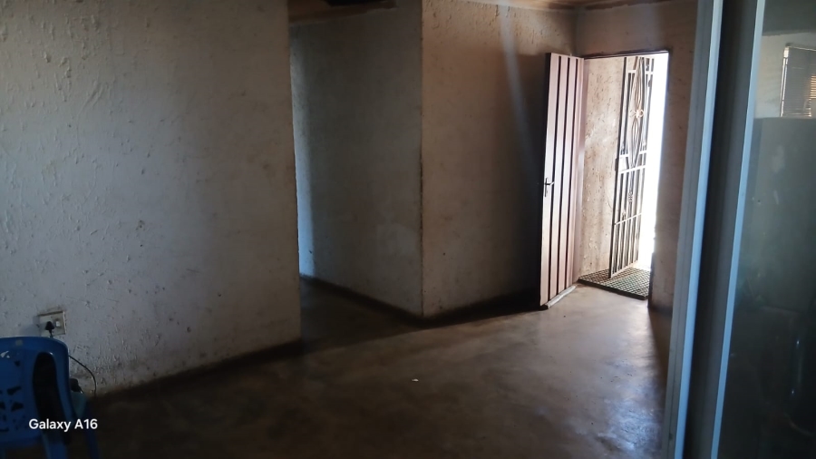 3 Bedroom Property for Sale in Langaville Gauteng