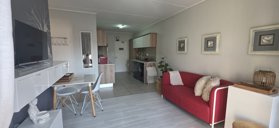 To Let 1 Bedroom Property for Rent in Linbro Park Gauteng
