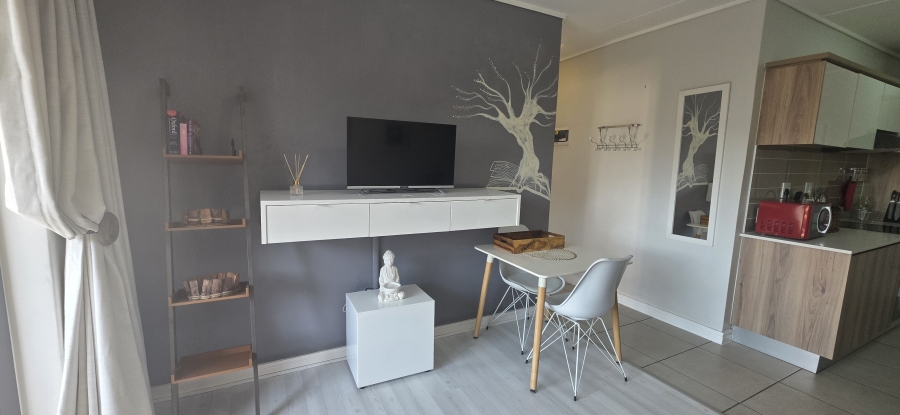 To Let 1 Bedroom Property for Rent in Linbro Park Gauteng