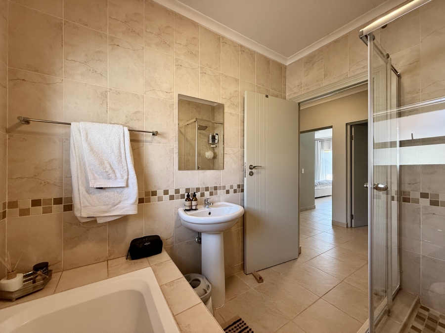 3 Bedroom Property for Sale in The Meadows Gauteng