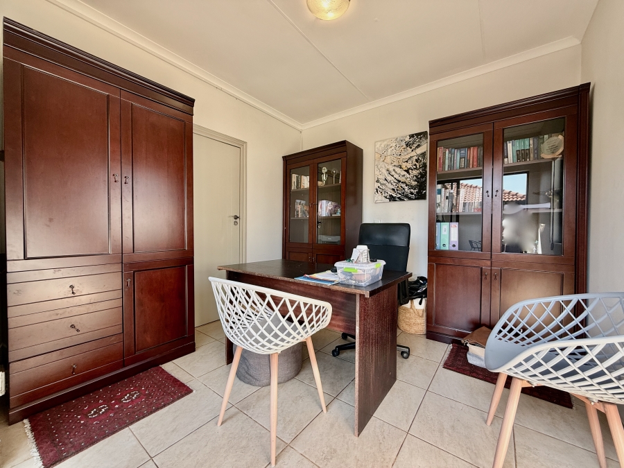 3 Bedroom Property for Sale in The Meadows Gauteng