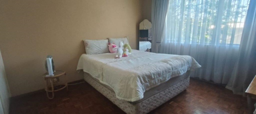 5 Bedroom Property for Sale in Pretoria Gardens Gauteng
