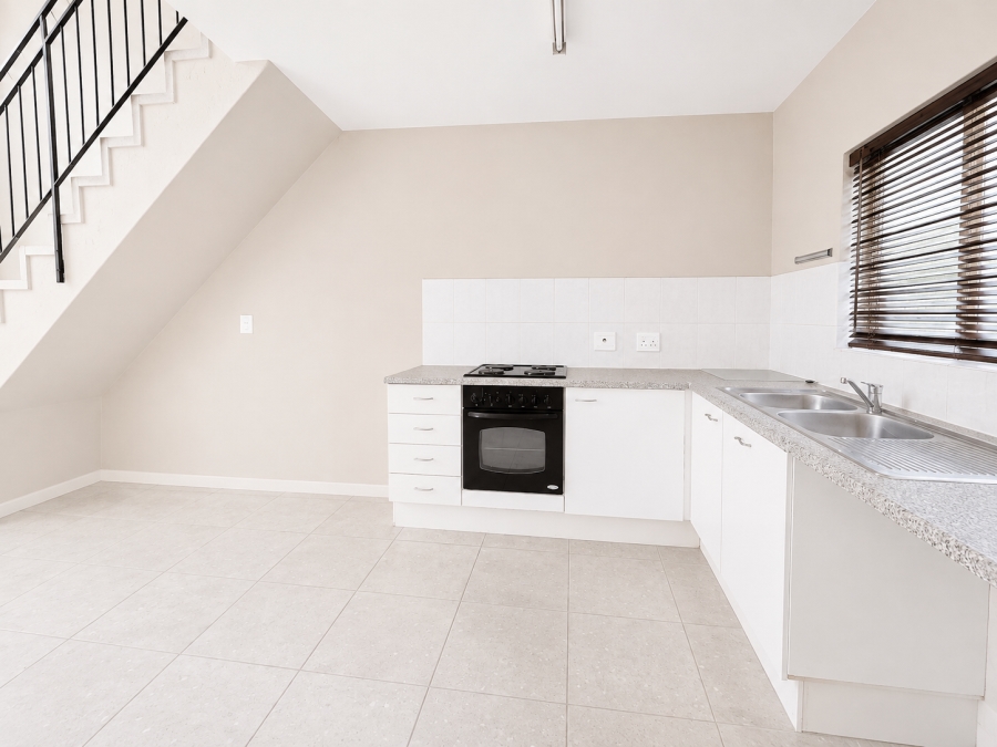 To Let 2 Bedroom Property for Rent in Fourways Gauteng