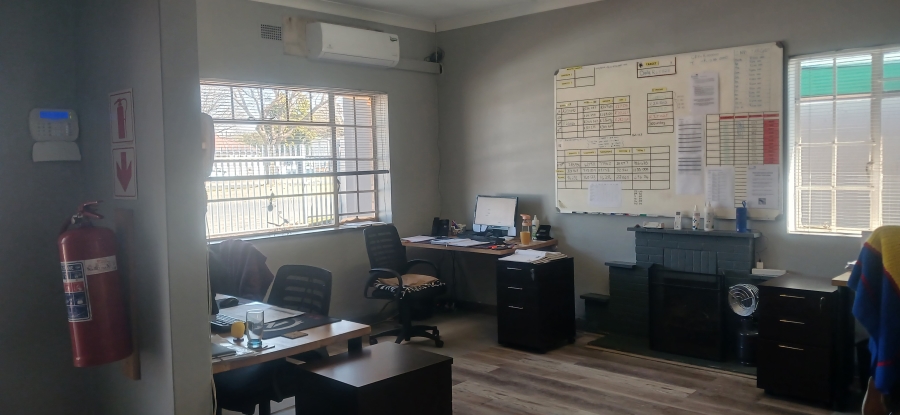 Commercial Property for Sale in Hurlyvale Gauteng