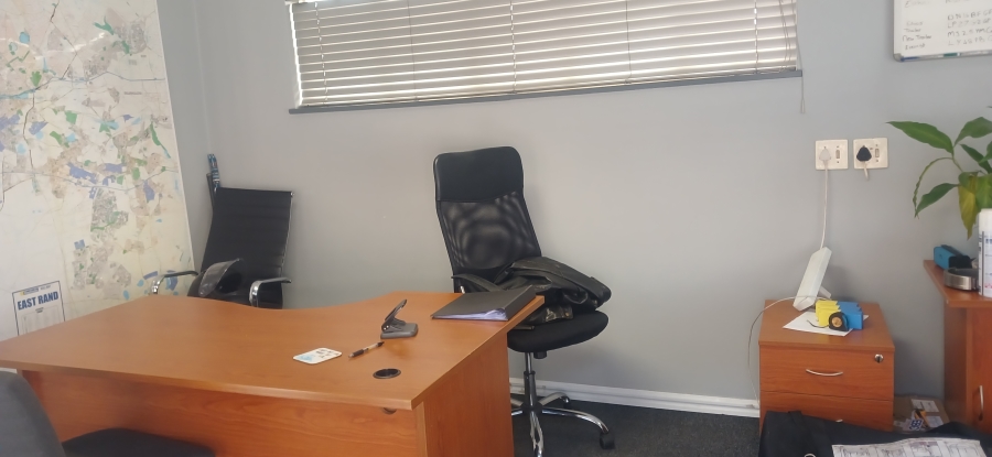 Commercial Property for Sale in Hurlyvale Gauteng