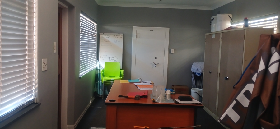 Commercial Property for Sale in Hurlyvale Gauteng