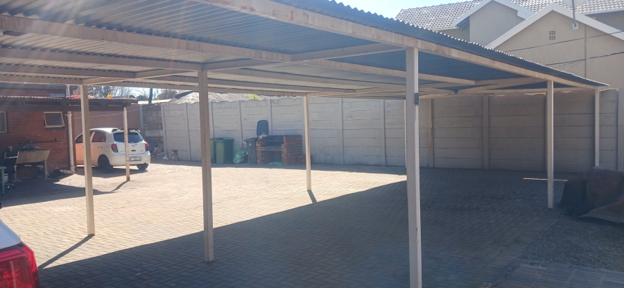 Commercial Property for Sale in Hurlyvale Gauteng