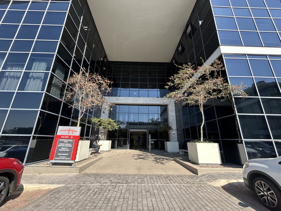 To Let Commercial Property for Rent in Vorna Valley Gauteng