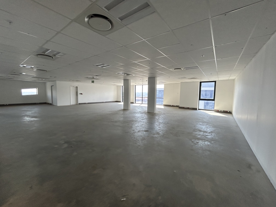To Let Commercial Property for Rent in Vorna Valley Gauteng