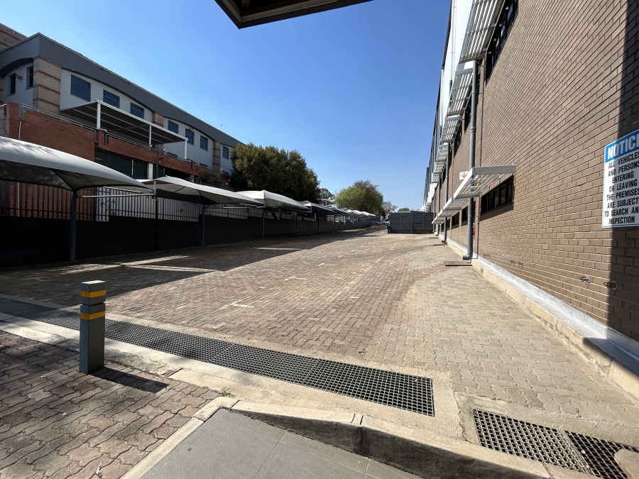 To Let Commercial Property for Rent in Halfway House Gauteng