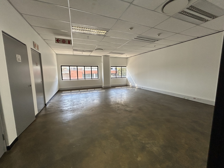 To Let Commercial Property for Rent in Halfway House Gauteng