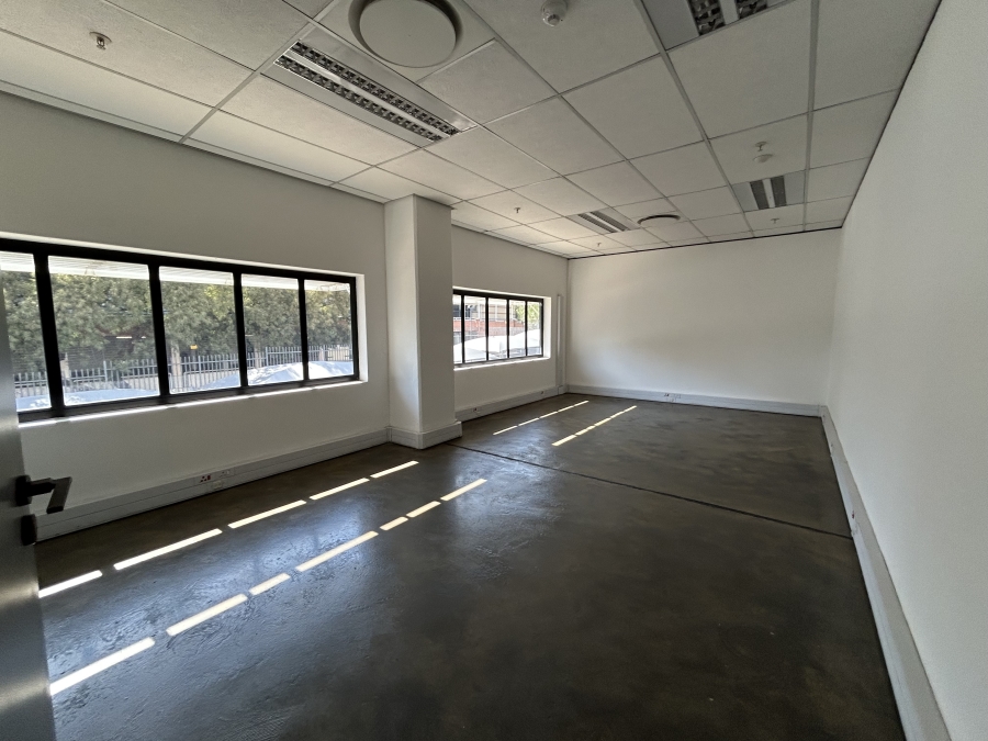 To Let Commercial Property for Rent in Halfway House Gauteng
